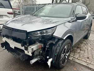 Peugeot 2008 GT*24TKM*SPURHALTE*LED*AMBIENTE*NAVI*