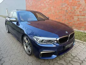 BMW 550 i-X.DRIVE-SOFT-HUD-APP-MEMORY-SHD-DAB-ALU