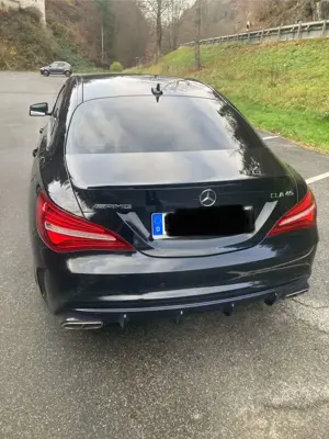Mercedes-Benz CLA 45 AMG 4Matic Speedshift DCT 7G Bild 3