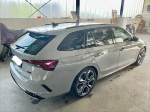 Skoda Octavia Bild 4