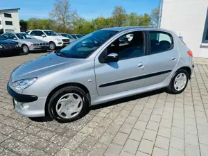 Peugeot 206 206  5-Türer 75 PS/ Klima/ Tüv /Service