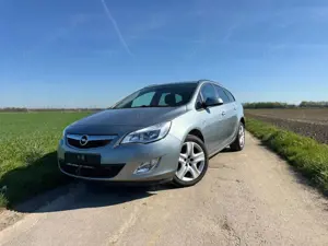 Opel Astra Design Edition*2.Hand*LenkHZ*TÜVServiceNEU*