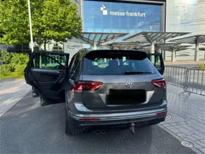 Volkswagen Tiguan Tiguan 2.0 TDI SCR 4Motion (BlueMotion Techn.) DSG Trendline Bild 5