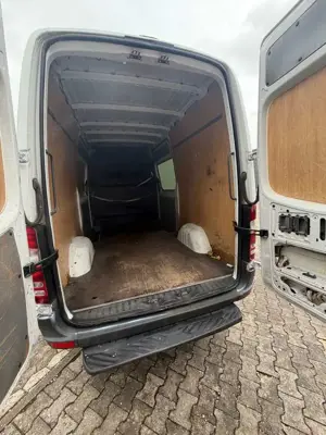 Mercedes-Benz Sprinter 211 CDI 902.622 Bild 5