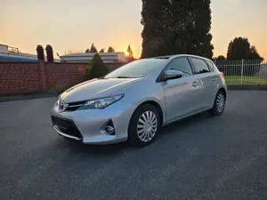 Toyota Auris Life+