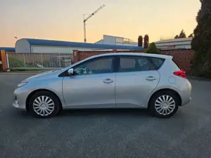 Toyota Auris Life+ Bild 5