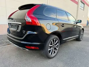 Volvo XC60 D5 Summum AWD Bild 4