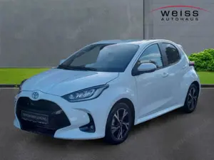 Toyota Yaris Hybrid Teamplayer 1.5 LED ACC Apple CarPlay Androi