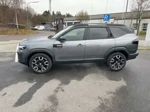 Dacia Bigster Journey HYBRID 155 Bild 2