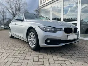 BMW 318 i Advantage HUD, Klimaautomatik, Kameras, Navi, et Bild 4
