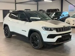 Jeep Compass Upland PHEV 4WD+NAV+LED+KAM+ACC+VIRTUAL