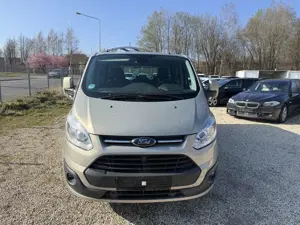 Ford Tourneo Custom TDCi 300 L1H1 VA Titanium