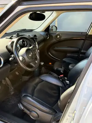 MINI Cooper Countryman Mini Cooper Countryman Bild 4