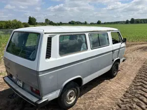 Volkswagen T3 T3 Bus 1986 Microbus/ Rechtslenker Bild 3