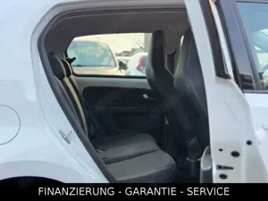 Volkswagen up! UP! BASIS/SPURHALTE/KLIMA/ALLWETTER/GARANTIE Bild 5