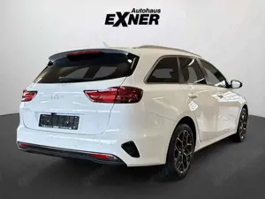 Kia Ceed SW / cee'd SW Ceed SW 1,5 T-GDI NIGHTLINE EDITION Navi, Sitzh. Bild 3