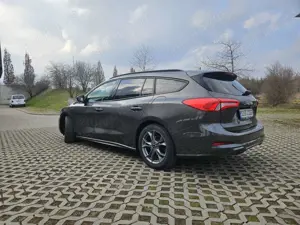 Ford Focus Turnier 1.5 EcoBlue Start-Stopp-System ST-LINE Bild 5