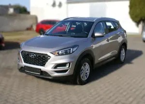 Hyundai TUCSON Select 2WD