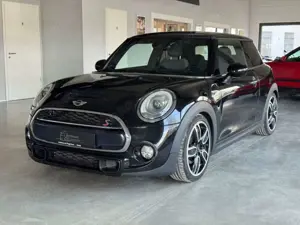 MINI Cooper SD COOPER SD LED/PDC/SHZ/Navi/Temp