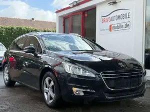 Peugeot 508 SW Active NAVI/KLIMA/SHZ/PDC/TEMPOMAT/PANO