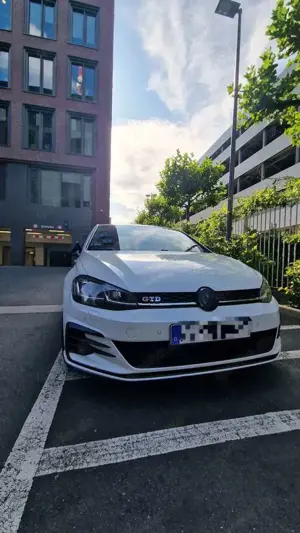 Volkswagen Golf GTD