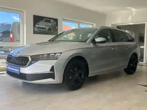 Skoda Octavia 1.5 TSI mHEV Selection DSG Panoramadach