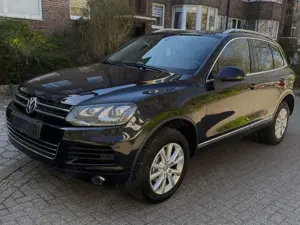 Volkswagen Touareg V6 TDI Panorama Leder LED 2-Hand AHK