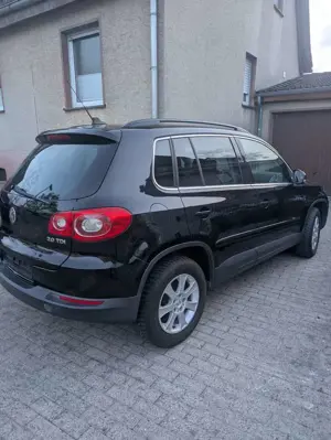 Volkswagen Tiguan Track  Field 4Motion TÜV Neu