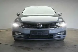 Volkswagen Passat Variant 2.0 TDI DSG Business ACC/Kamera/L Bild 2