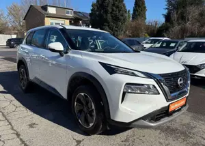 Nissan X-Trail 1.5 MHEV 7 Sitze ACC Winterpaket SOFORT Bild 3