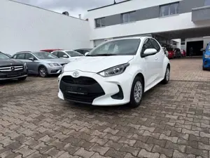Toyota Yaris Hybrid Business Edition*KAMERA*TEMPOMAT*