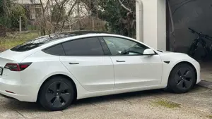 Tesla Model 3 Langstreckenbatt. Allradantrieb Dual Motor 580 KM
