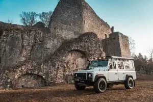 Land Rover Defender 110 E Station Wagon Bild 2