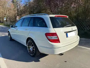 Mercedes-Benz C 350 C-Klasse T-Modell Diesel T CDI DPF 7G-TRONIC BlueEFFICIENCY Avantgarde Bild 3