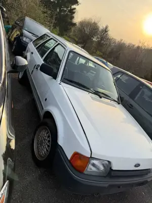 Ford Escort