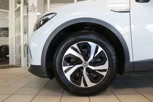 Volkswagen ID.4 Pure Performance DAB+ keyless 360° ACC Navi Bild 4