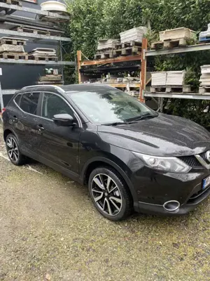 Nissan Qashqai 1.6 DIG-T TEKNA