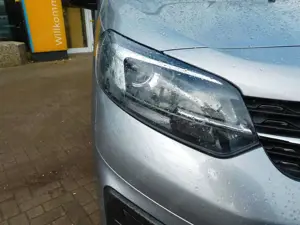 Opel Zafira Life Crosscamp+AHK+SHZ+NAVI+AUTOMATIK Bild 4