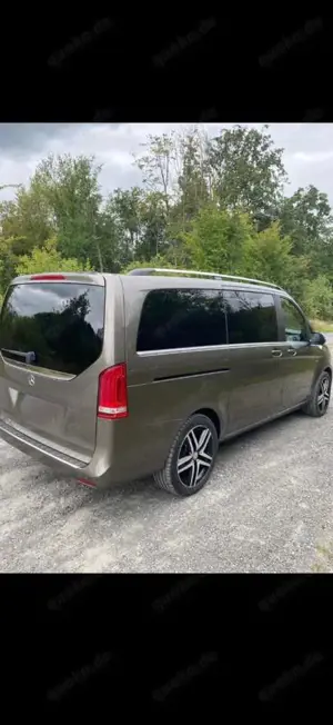 Mercedes-Benz V 250 (BlueTEC) d lang 4Matic 7G-TRONIC Avantgarde Bild 5