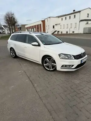 Volkswagen Passat Variant 2.0 TDI BlueMotion Technology R-Line