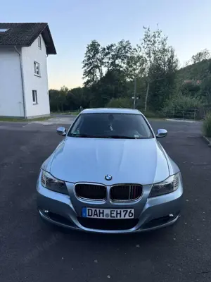 BMW 318 318i