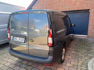 Volkswagen Caddy Maxi  Klima Navigation Bild 3