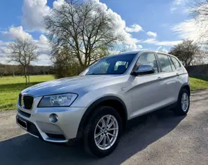 BMW X3 sDrive18d Aut. - Vollleder, Rückfahrkamera