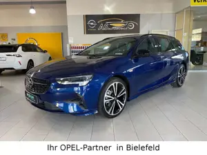 Opel Insignia Ultim. 4x4 1.HAND/AT/OPC/ACC/BOSE/BLACK