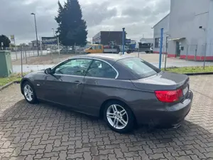BMW 320 320d DPF Cabrio Aut.
