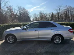 Mercedes-Benz E 350 CDI DPF 4Matic BlueEFFICIENCY 7G-TRONIC Avantgarde