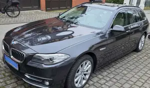 BMW 535 535d xDrive Touring Aut. Luxury Line