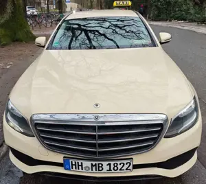 Mercedes-Benz E 200 E 200 d 9G-TRONIC