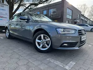 Audi A4 2.0 TDI AMBIENTE BI-XENON NAVI AHK SHZ 8x ALU