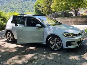 Volkswagen Golf GTI Golf GTI DSG Performance